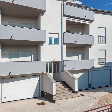 Apartment Marita Zaboric Ngoại thất bức ảnh