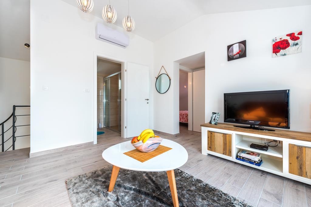 Apartment Marita Zaboric Ngoại thất bức ảnh