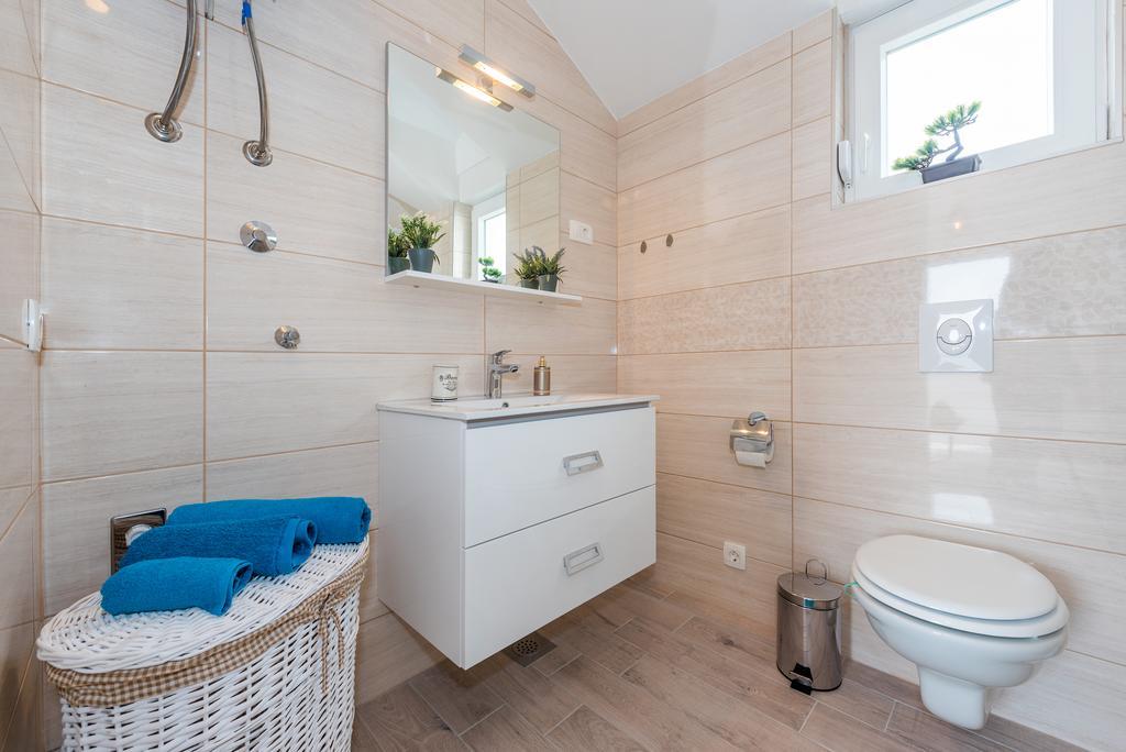 Apartment Marita Zaboric Ngoại thất bức ảnh